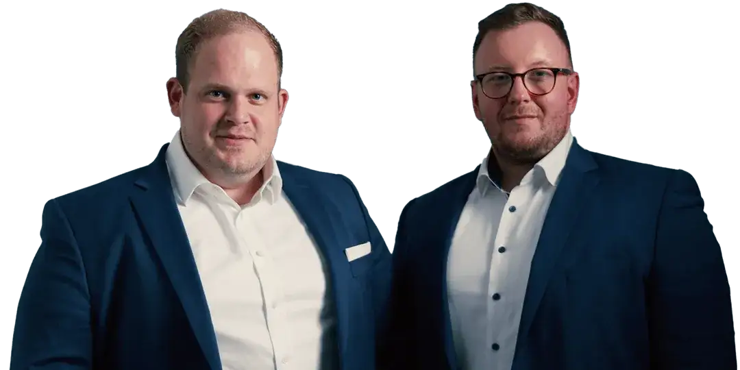 Die Geschäftsführer von HH-Anlagekonzepte lächelnd als Porträt